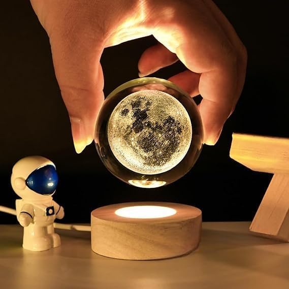 3D Moon Crystal Ball Night Lamp 🌙